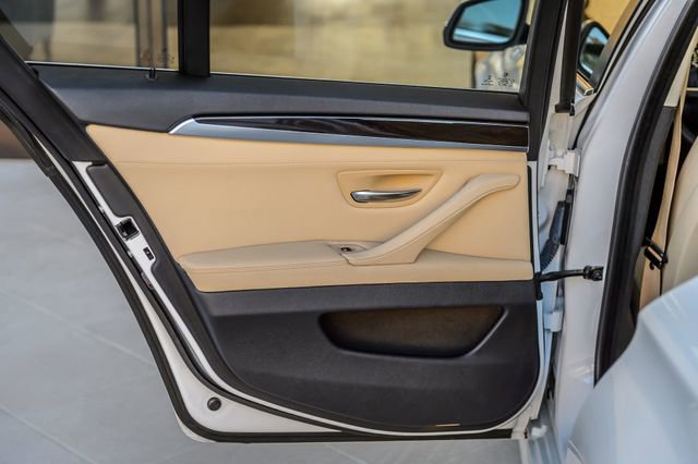 Used 2016 BMW 528i Sedan image 50