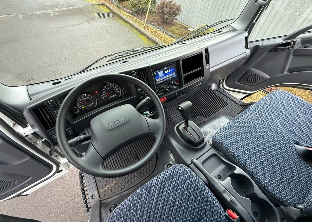 New 2024 Chevrolet Low Cab Forward image 19