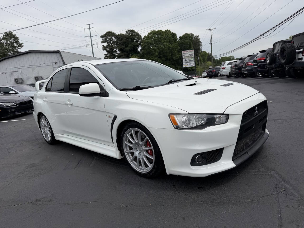 Used 2010 Mitsubishi Lancer Evolution SE AWD/4WD image 4