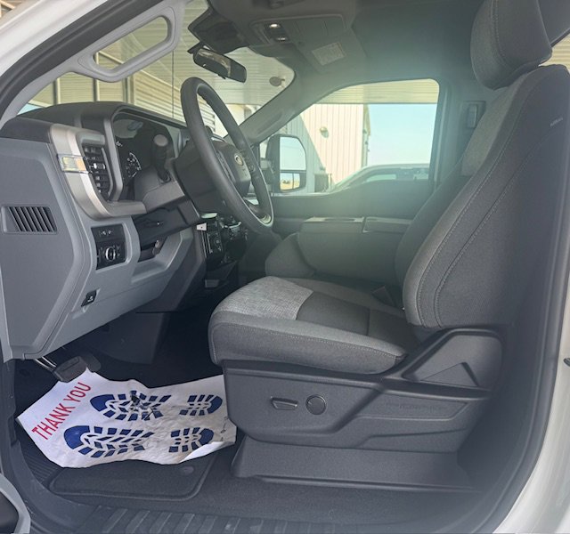Used 2024 Ford F350 XLT w/ 360-Degree Camera Package image 5