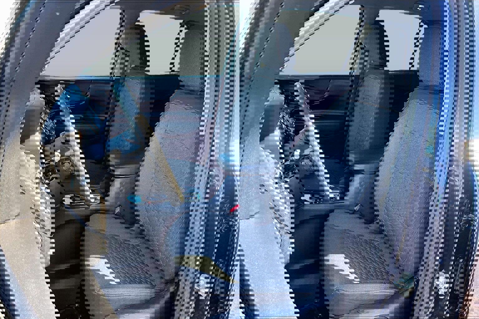 Used 2018 Chevrolet Equinox LT image 20