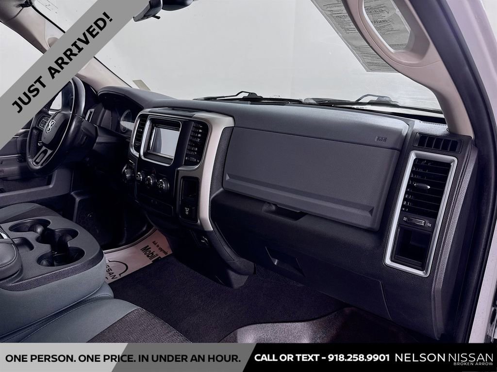Used 2014 RAM 1500 Big Horn RWD image 25