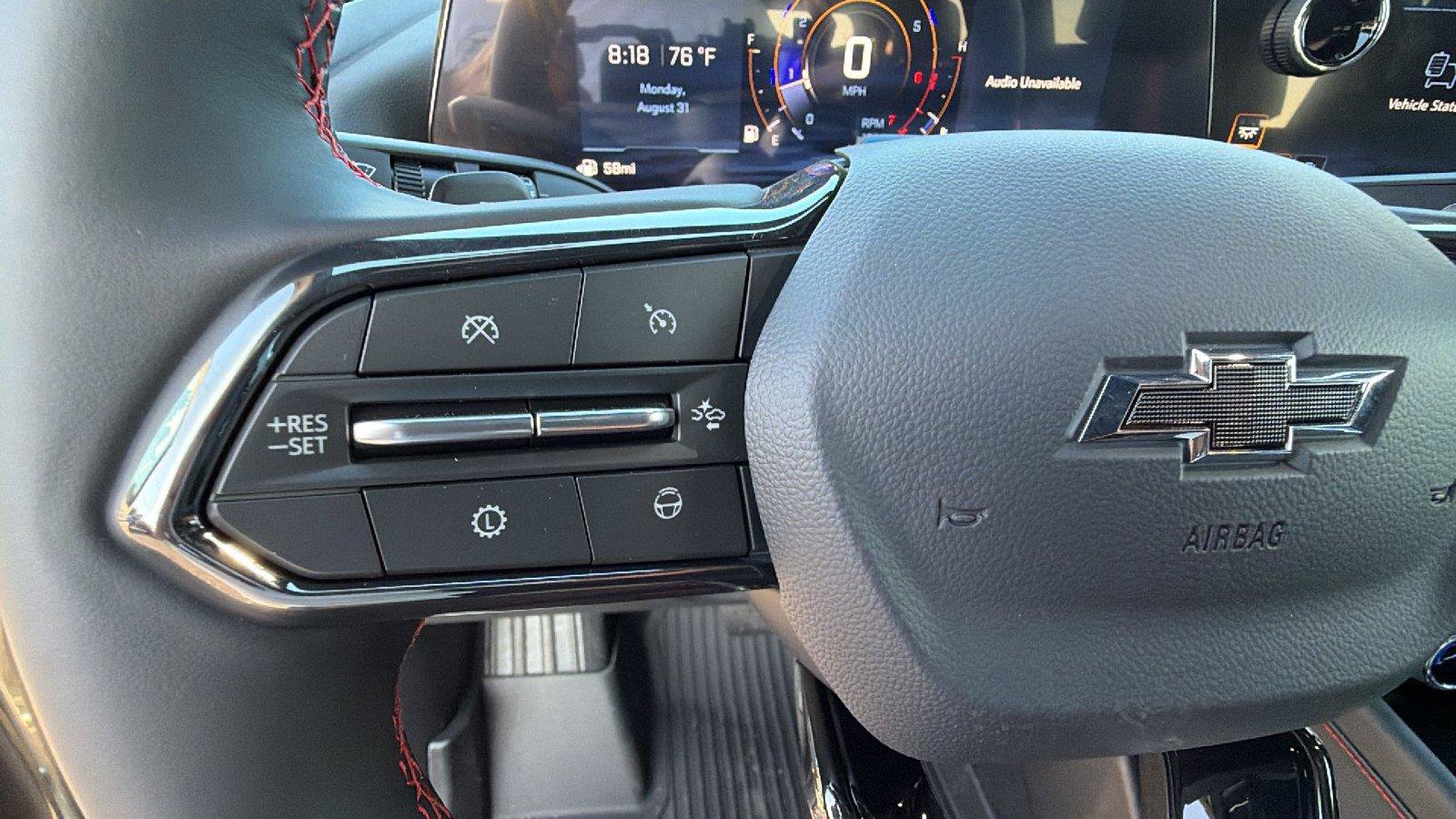 New 2027 Chevrolet Traverse RS w/ LPO, Floor Liner Package FWD image 23
