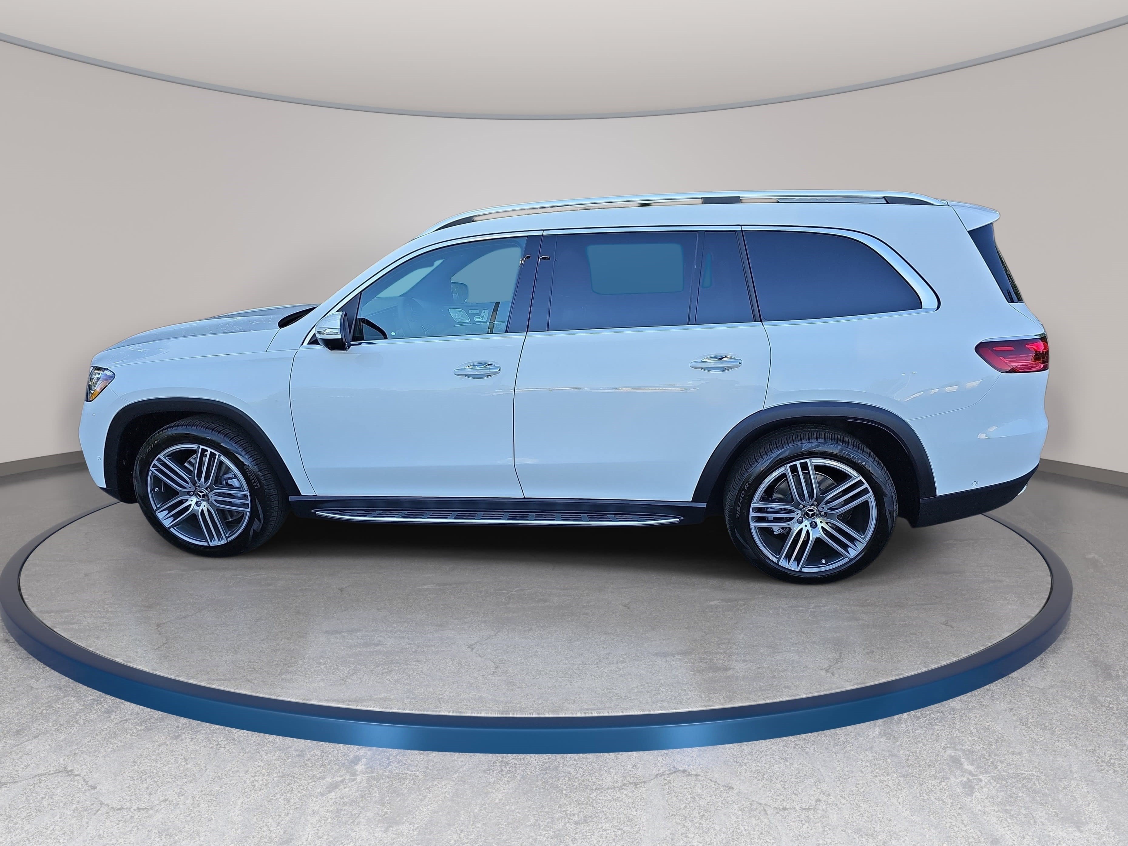 New 2026 Mercedes-Benz GLS 450 4MATIC image 8