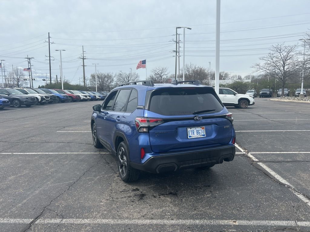 Used 2025 Subaru Forester Limited image 3