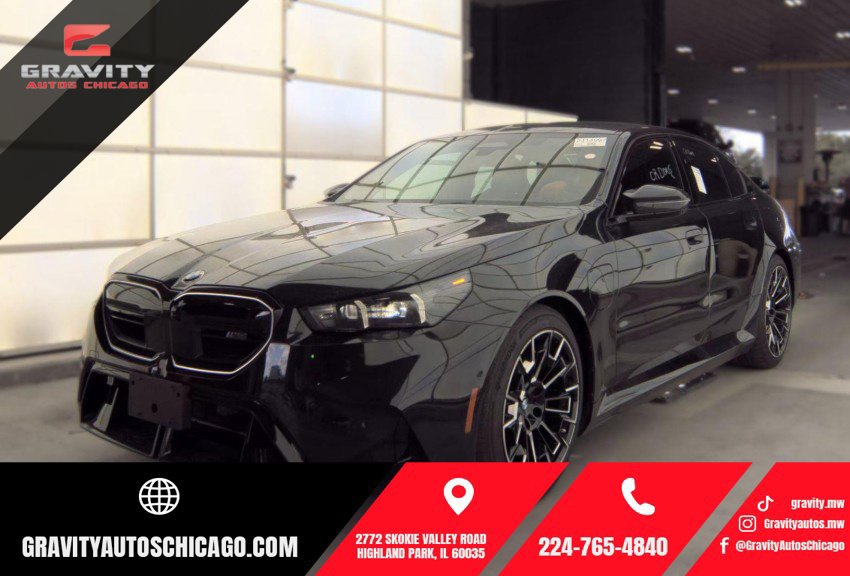 Used 2025 BMW M5 w/ Carbon Package