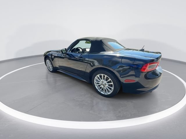 Used 2020 FIAT 124 Spider Classica w/ Technology Group RWD image 6