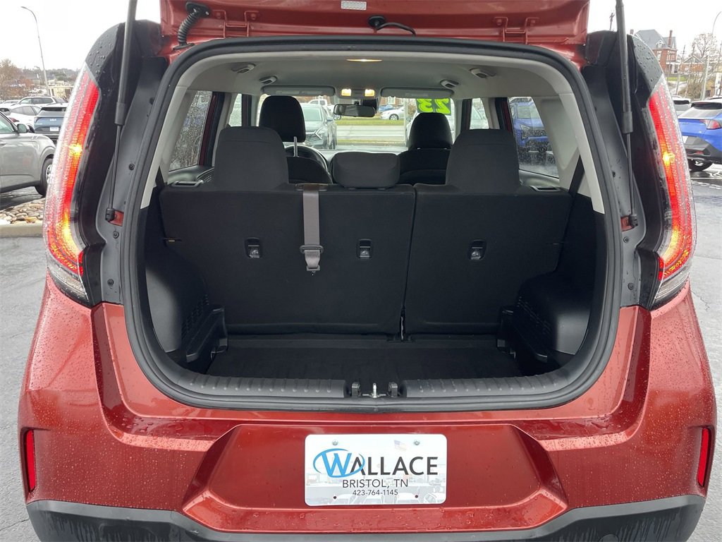 Certified 2023 Kia Soul LX image 33