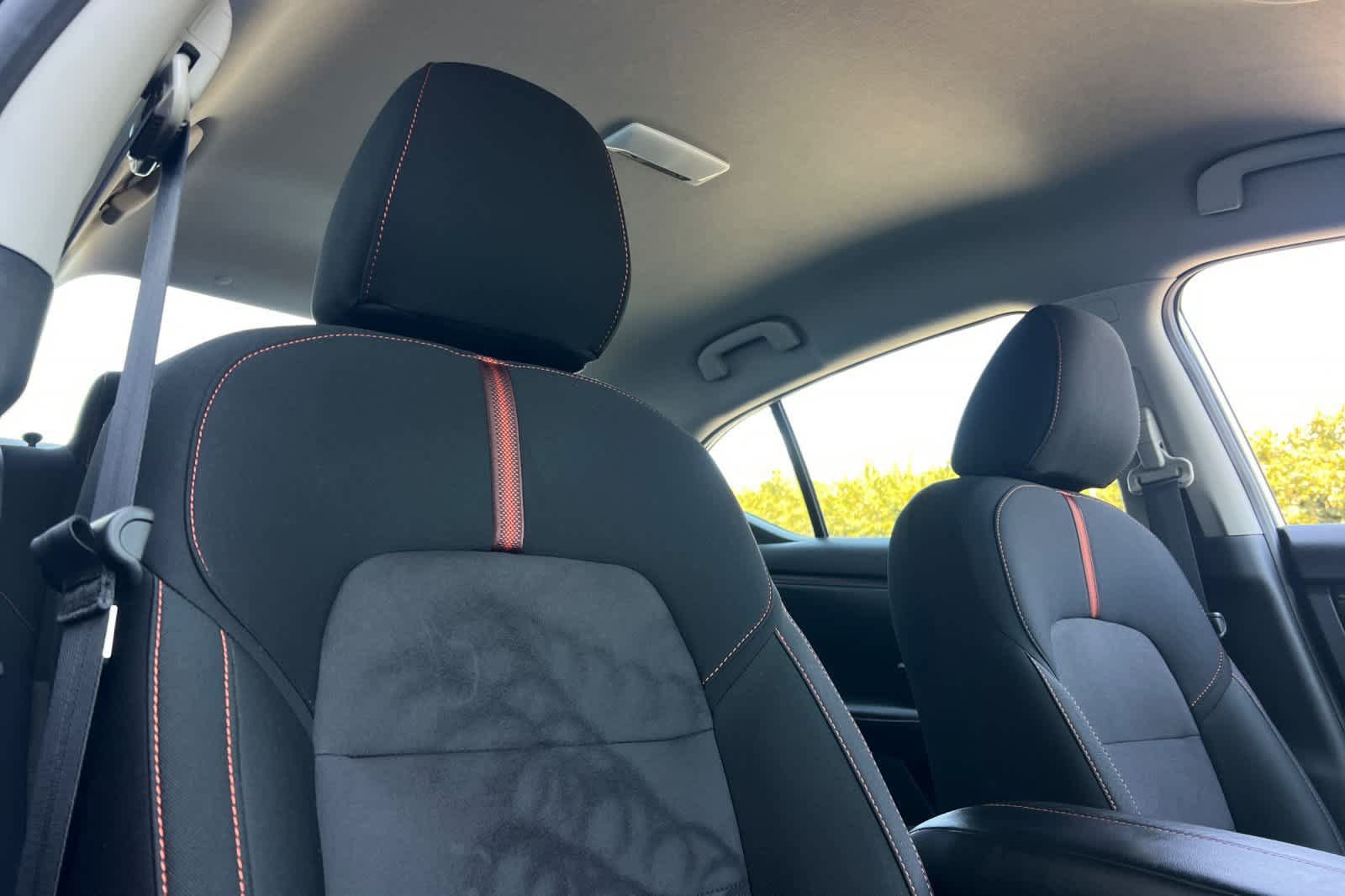 Certified 2025 Nissan Sentra SR FWD image 17