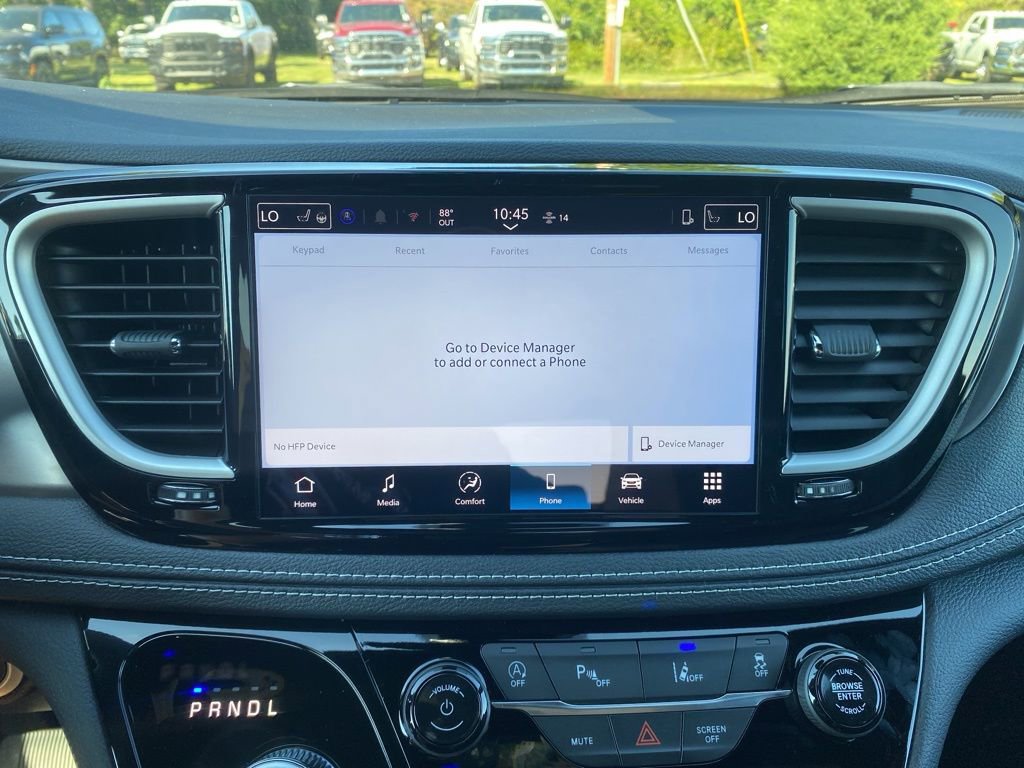 New 2026 Chrysler Pacifica Select w/ S Appearance Package image 33