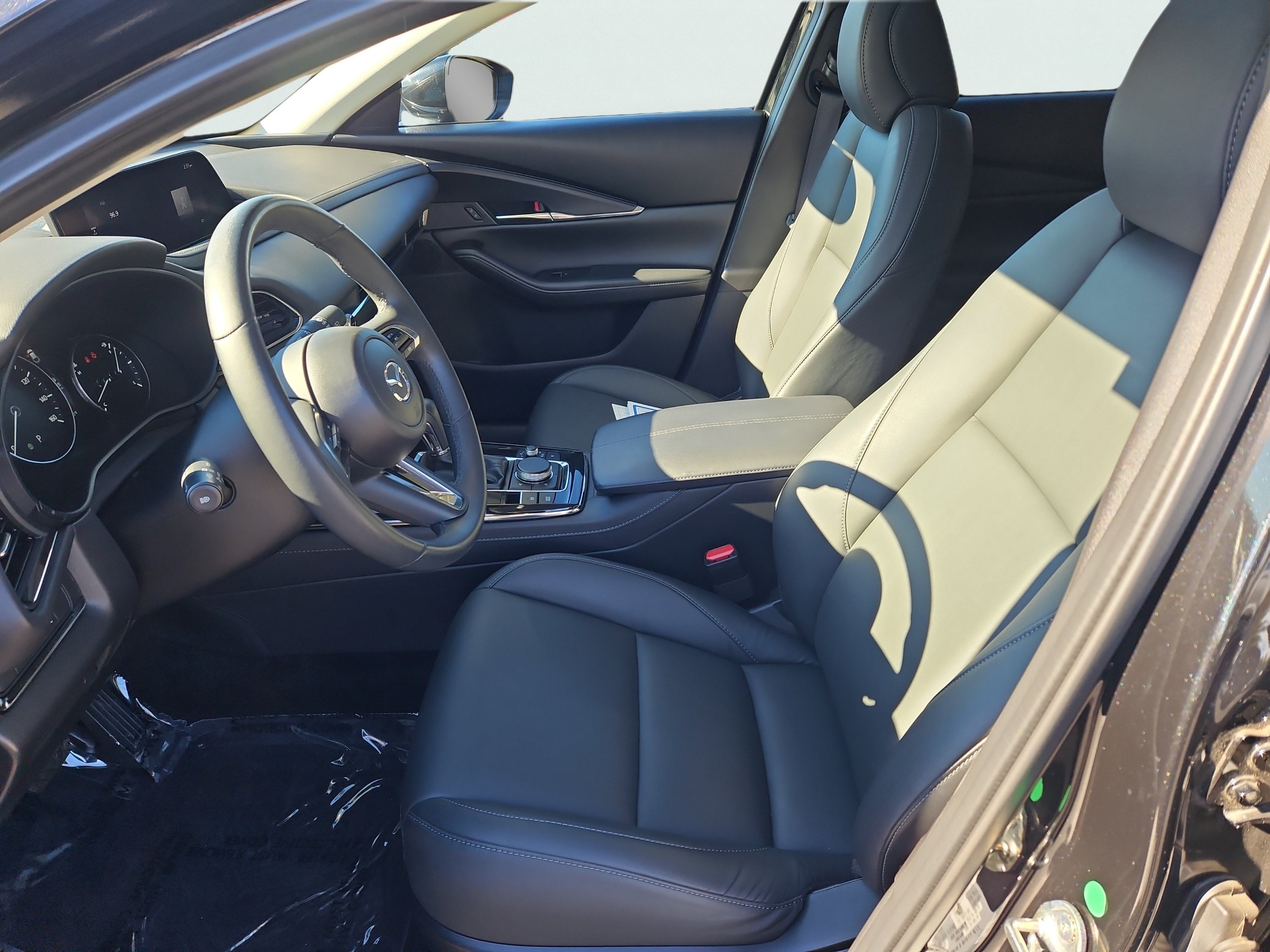 Used 2024 MAZDA CX-30 AWD 2.5 S w/ Preferred Package image 31