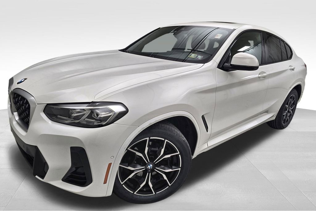 Used 2022 BMW X4 xDrive30i w/ M Sport Package 2
