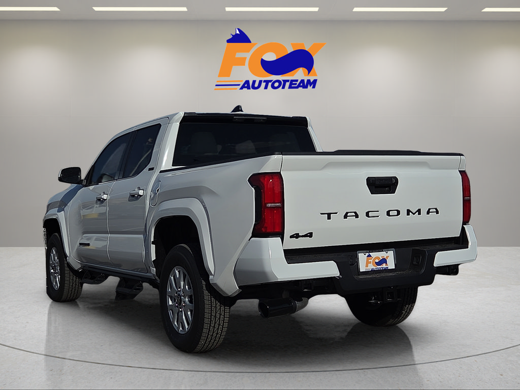 New 2026 Toyota Tacoma SR5 AWD/4WD image 3