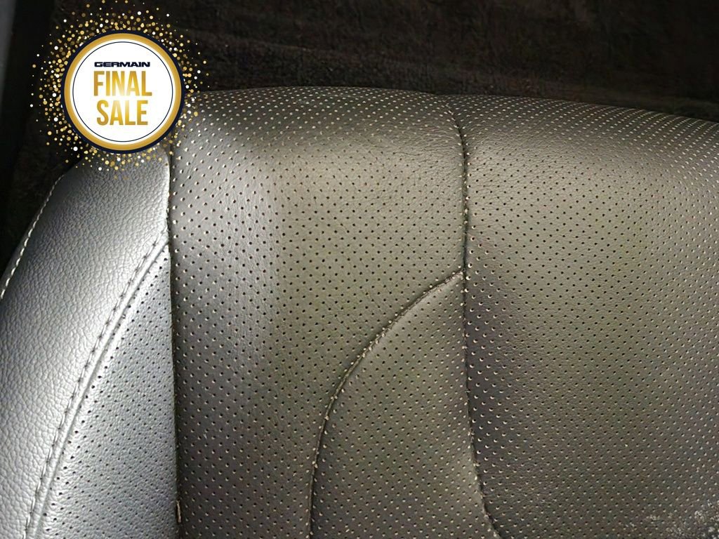 Used 2023 Hyundai Elantra Limited w/ Preferred Accessory Package image 24