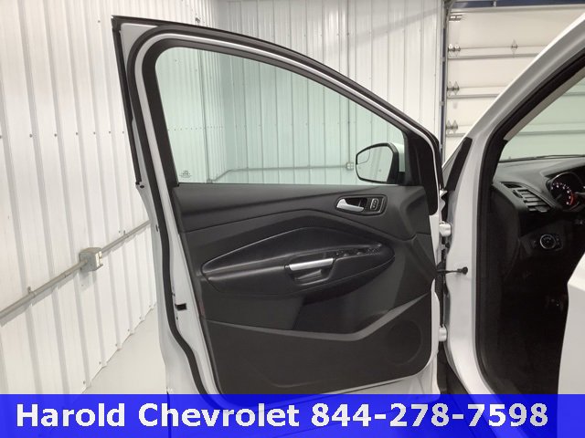 Used 2019 Ford Escape SEL w/ Sun & Style Package image 14