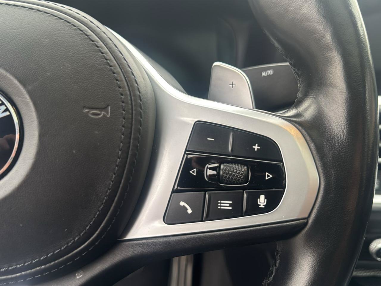 Used 2019 BMW 330i xDrive Sedan w/ M Sport Package AWD/4WD image 23