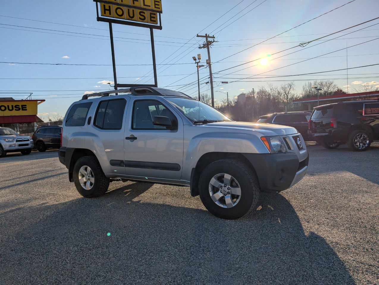 Used 2011 Nissan Xterra S image 3