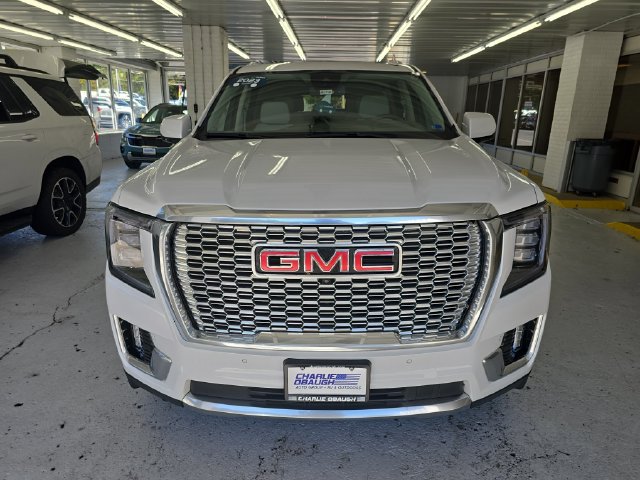 Certified 2023 GMC Yukon Denali AWD/4WD image 8
