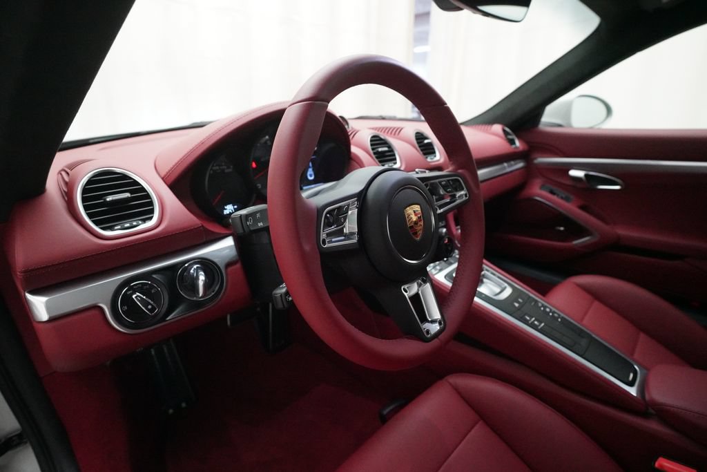 Certified 2025 Porsche 718 Cayman GTS RWD image 14