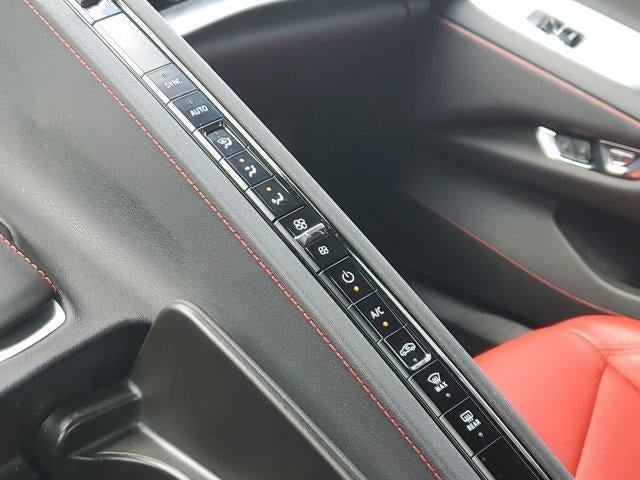 Used 2024 Chevrolet Corvette Stingray Coupe w/ 1LT RWD image 29