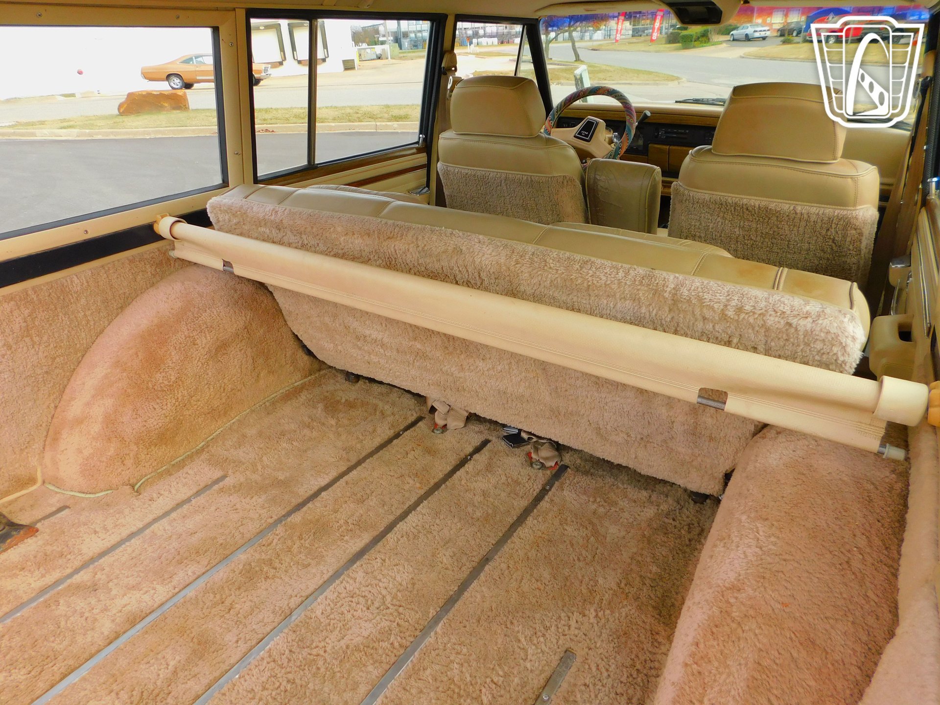 Used 1989 Jeep Grand Wagoneer AWD/4WD image 15