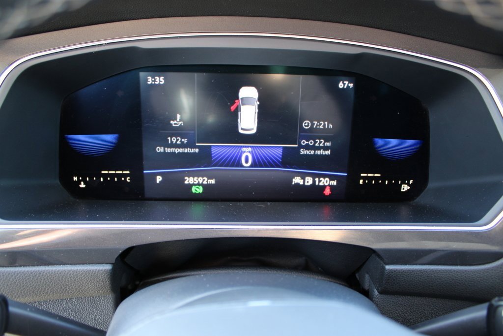 Used 2023 Volkswagen Tiguan SE image 16