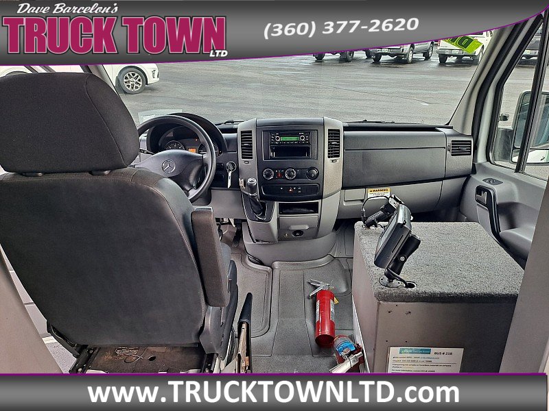 Used 2014 Mercedes-Benz Sprinter 3500 image 12