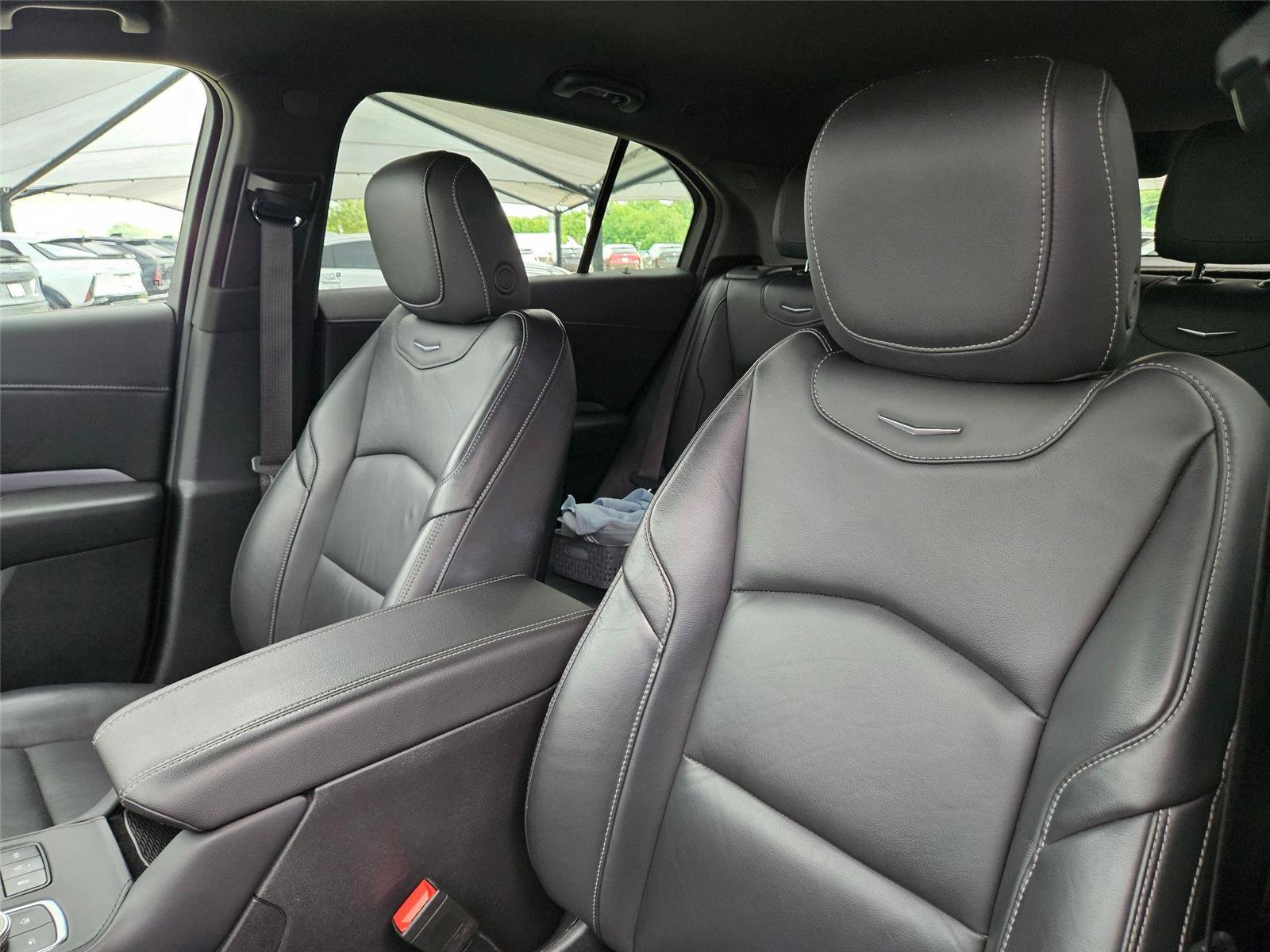 Certified 2024 Cadillac XT4 Premium Luxury FWD image 9