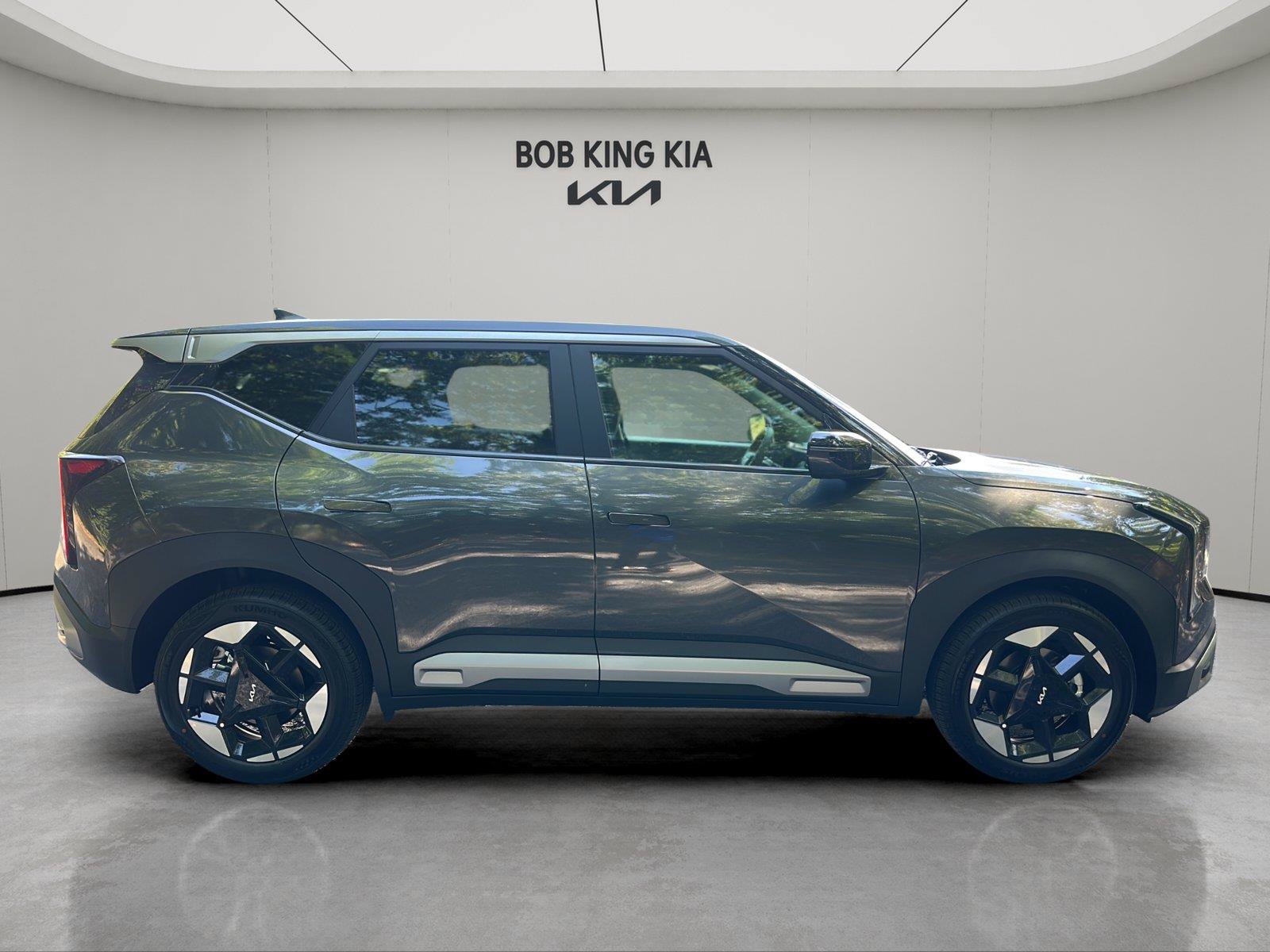 New 2027 Kia Seltos S FWD image 6