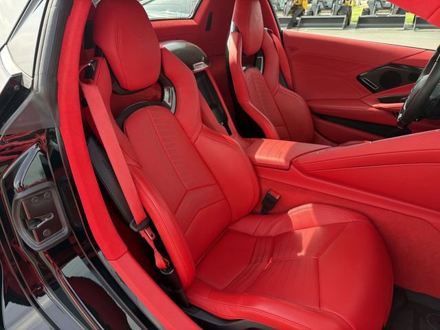 Used 2025 Chevrolet Corvette E-Ray w/ Stealth Interior Trim Package AWD/4WD image 18