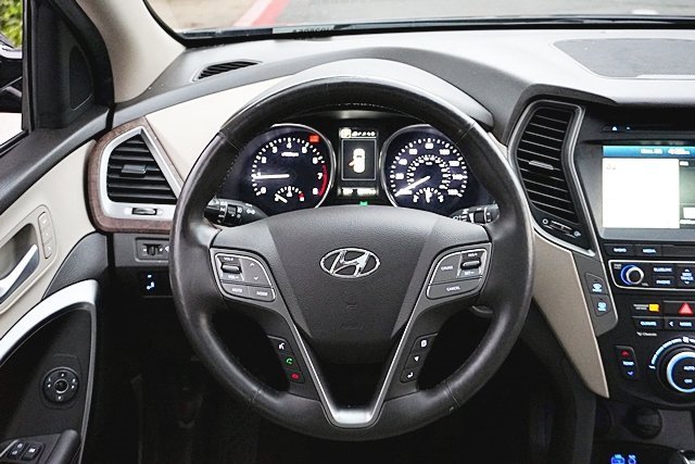Used 2018 Hyundai Santa Fe Sport image 21