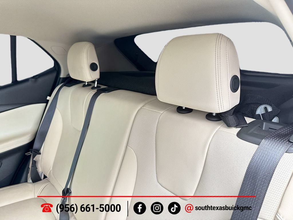 Used 2025 Buick Encore GX Sport Touring FWD image 21