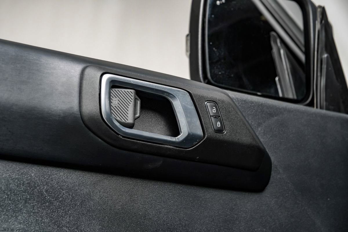 Used 2024 Ford Bronco Badlands image 57