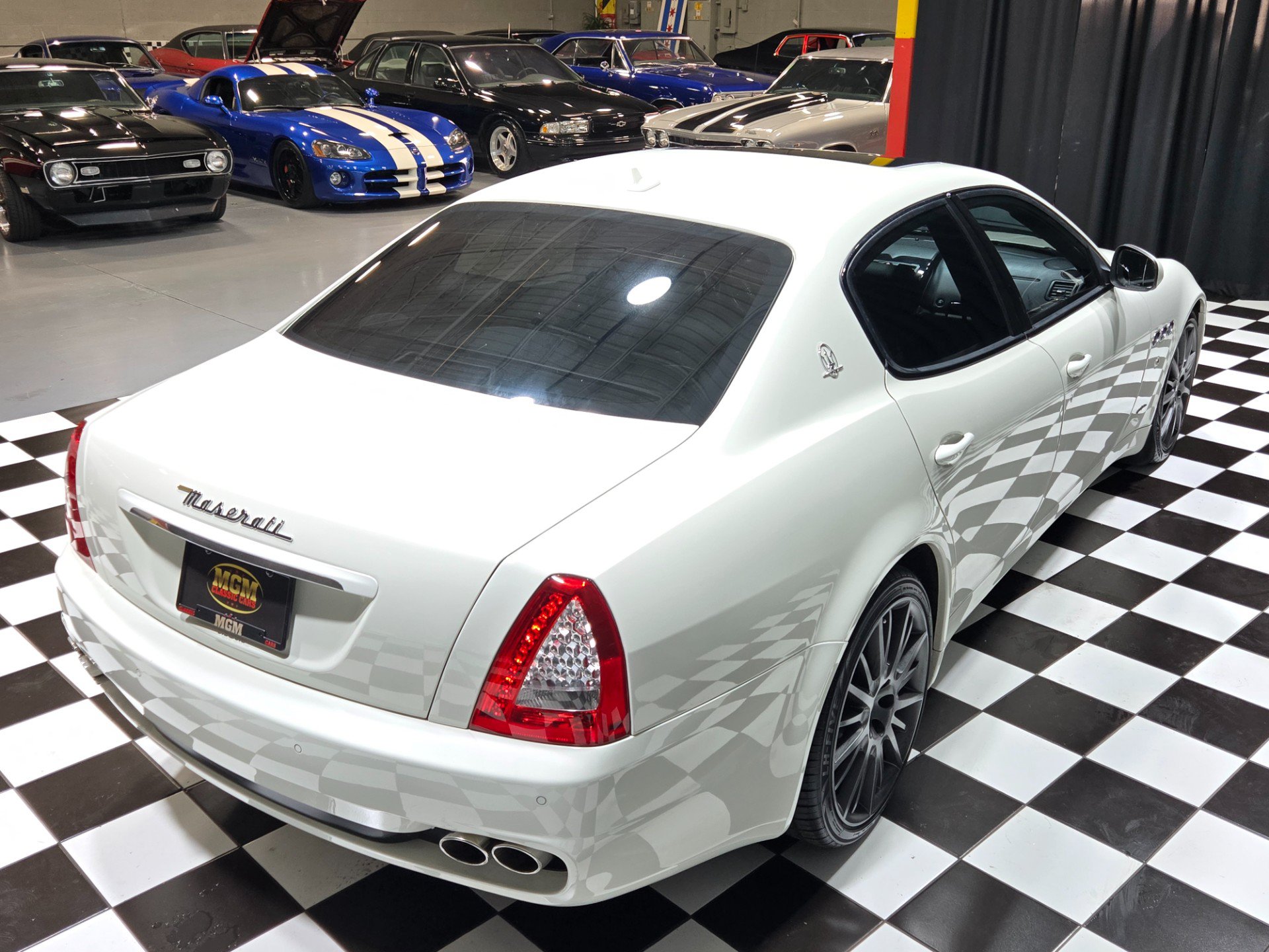 Used 2012 Maserati Quattroporte S RWD image 37