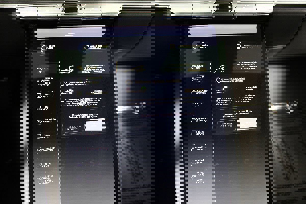 Used 2024 Lucid Air Pure image 24