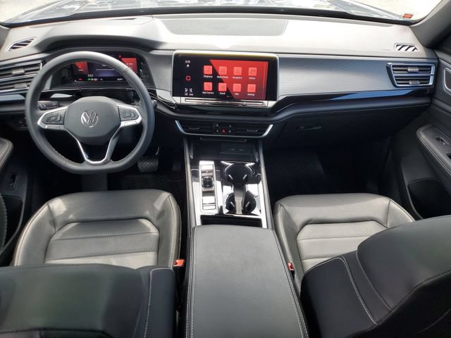 Certified 2024 Volkswagen Atlas Cross Sport SEL AWD/4WD image 8