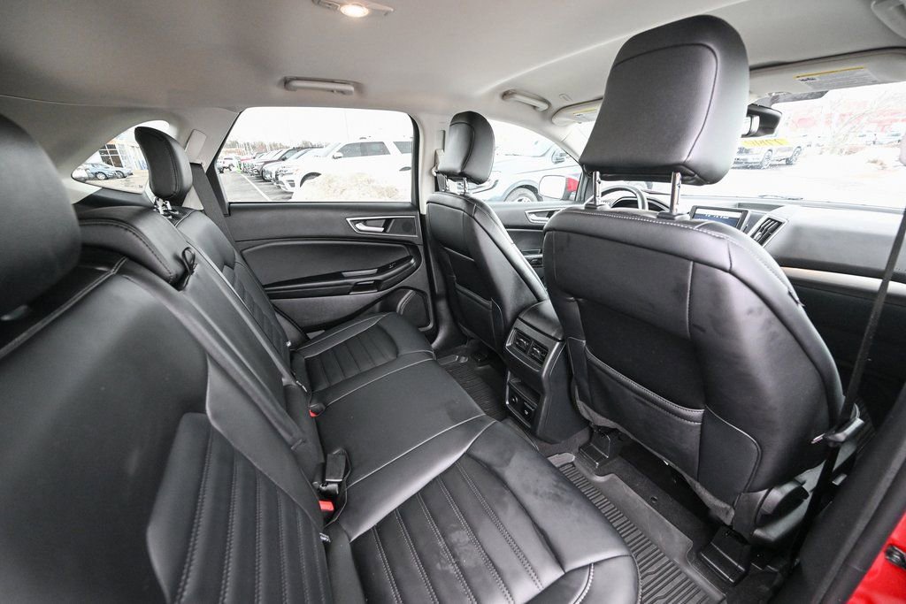 Certified 2024 Ford Edge SEL w/ Convenience Package image 28
