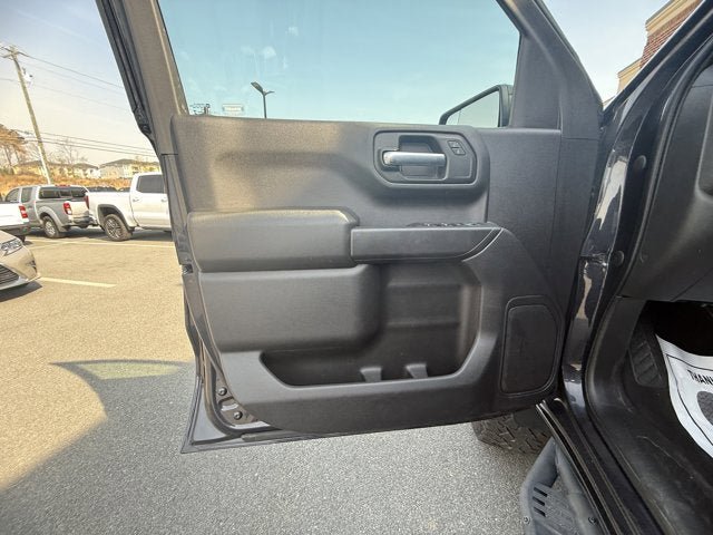 Used 2022 Chevrolet Silverado 1500 Custom Trail Boss AWD/4WD image 18