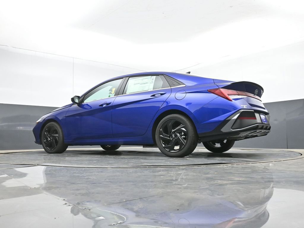 New 2026 Hyundai Elantra SEL Sport image 12