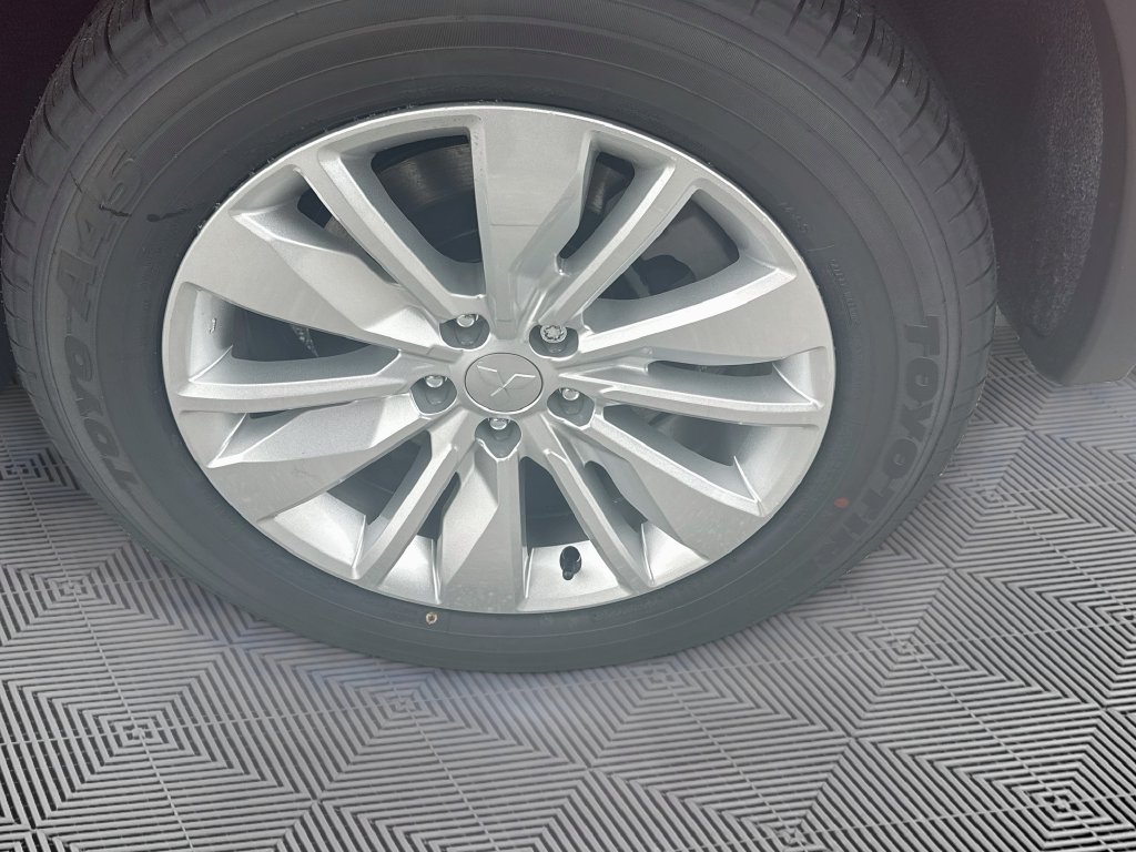 New 2026 Mitsubishi Outlander ES FWD image 32
