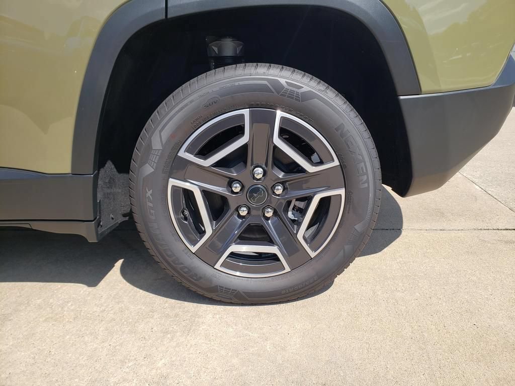 New 2026 Jeep Cherokee Limited AWD/4WD image 15