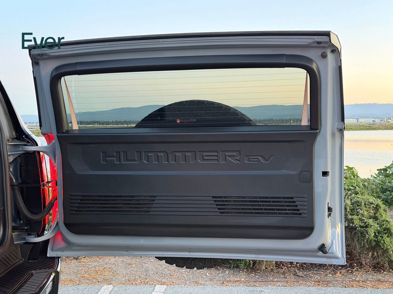 Used 2024 GMC Hummer EV 3X w/ Extreme Off-Road Package image 38