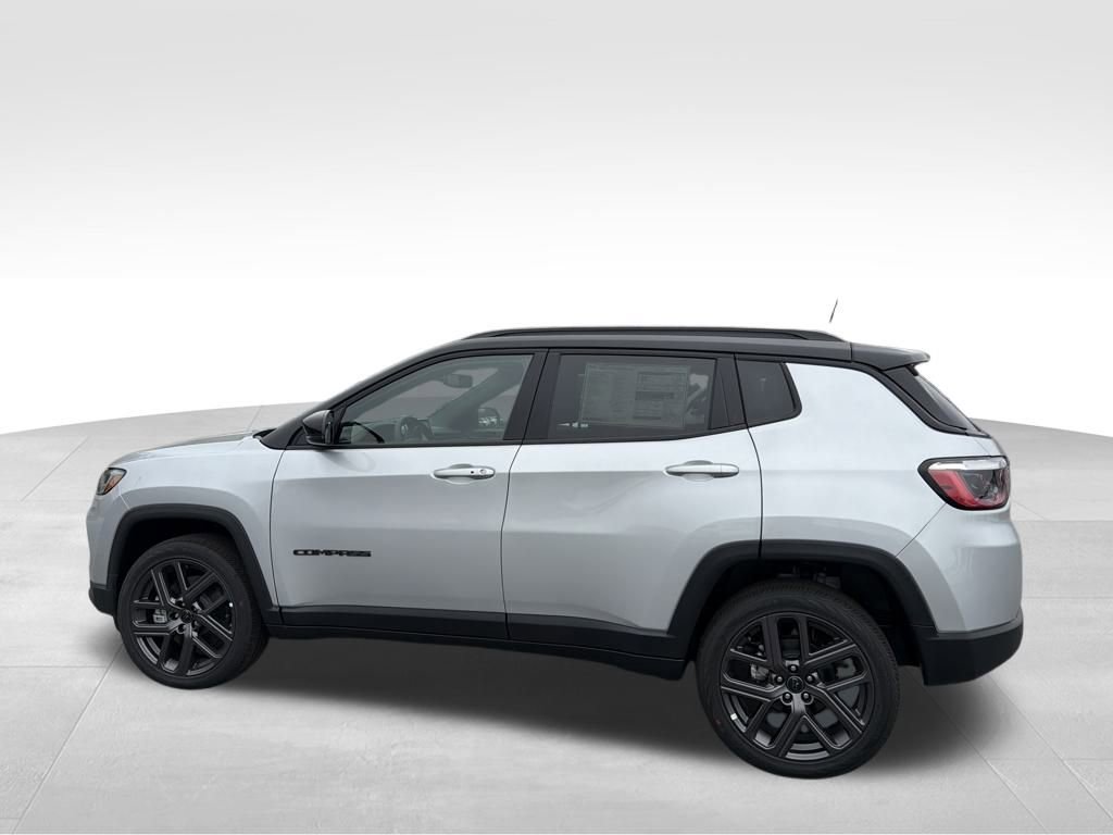 New 2026 Jeep Compass Limited w/ Sun, Sound & Navigation Group image 5