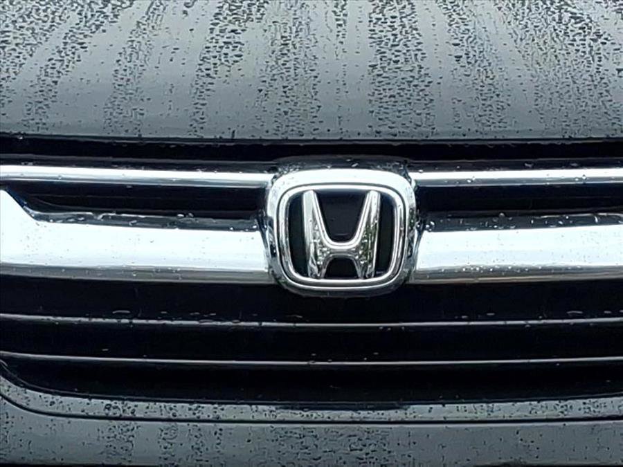 Used 2017 Honda CR-V LX image 4