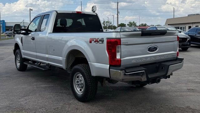Used 2017 Ford F250 XL w/ Power Equipment Group AWD/4WD image 4