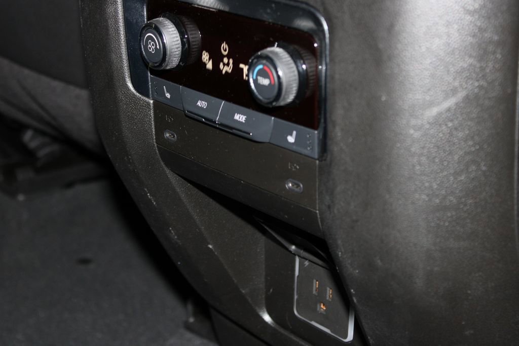 Used 2025 Chevrolet Tahoe Premier image 27