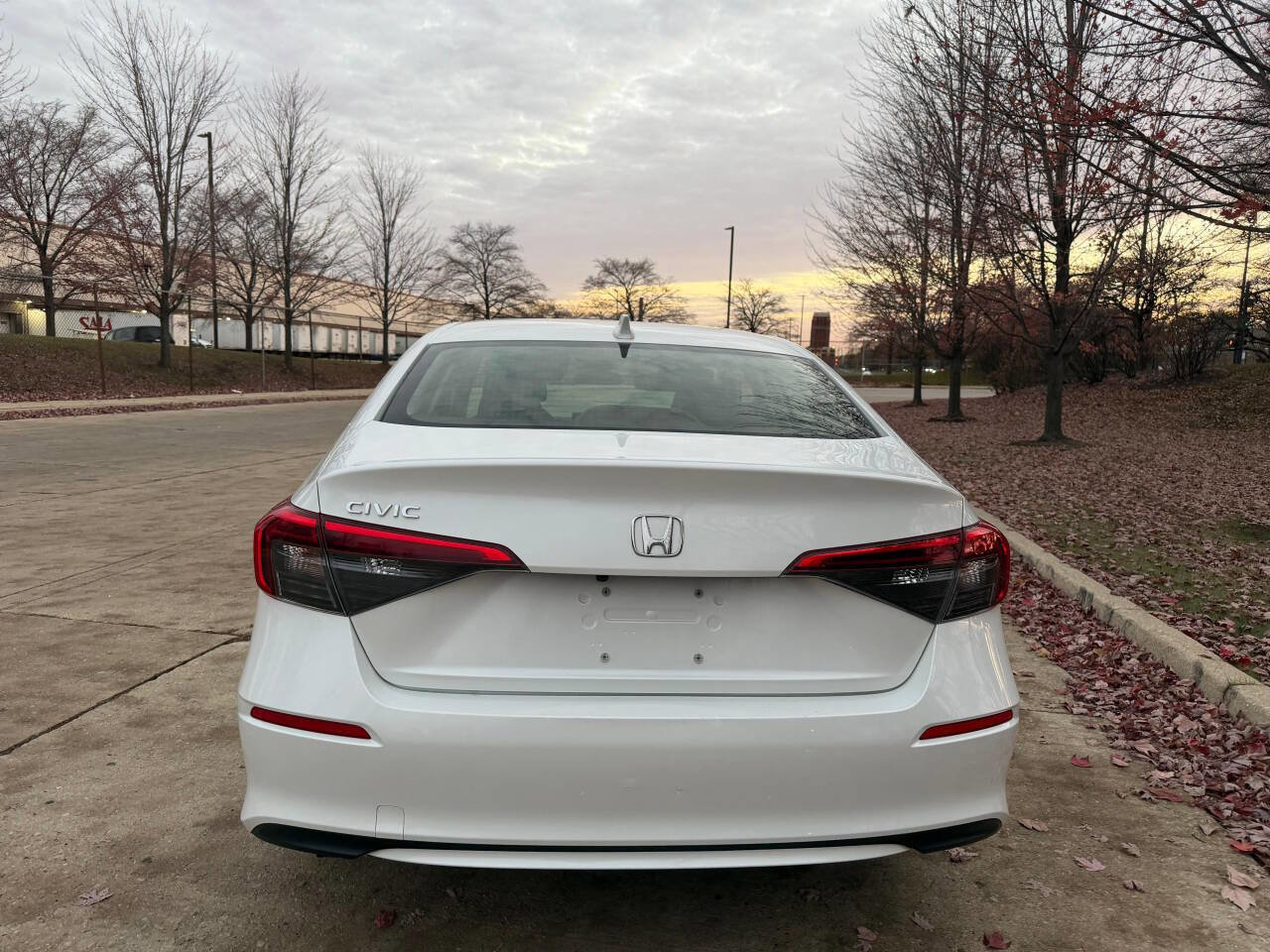 Used 2022 Honda Civic EX image 5