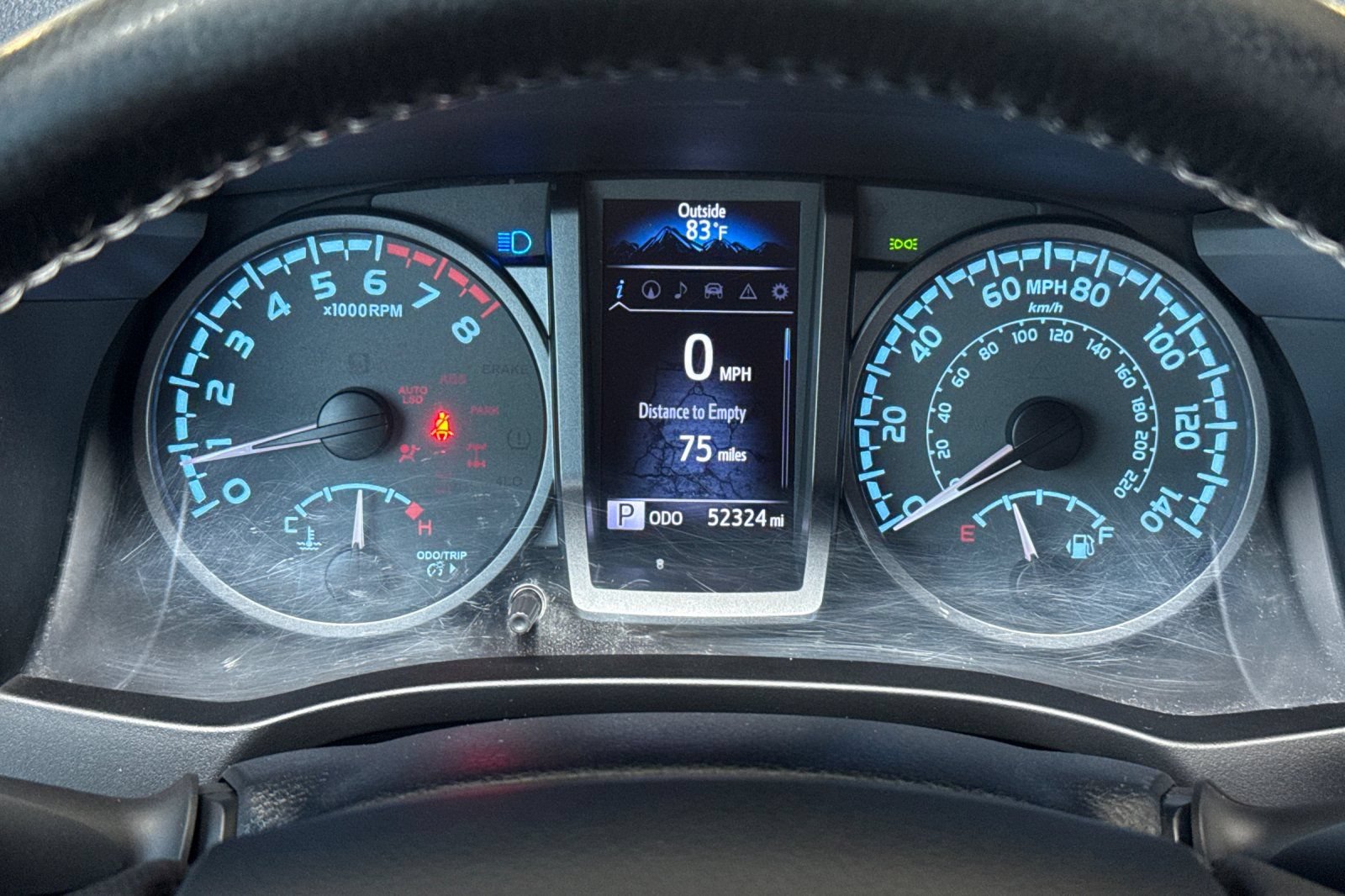 Used 2020 Toyota Tacoma SR5 AWD/4WD image 39