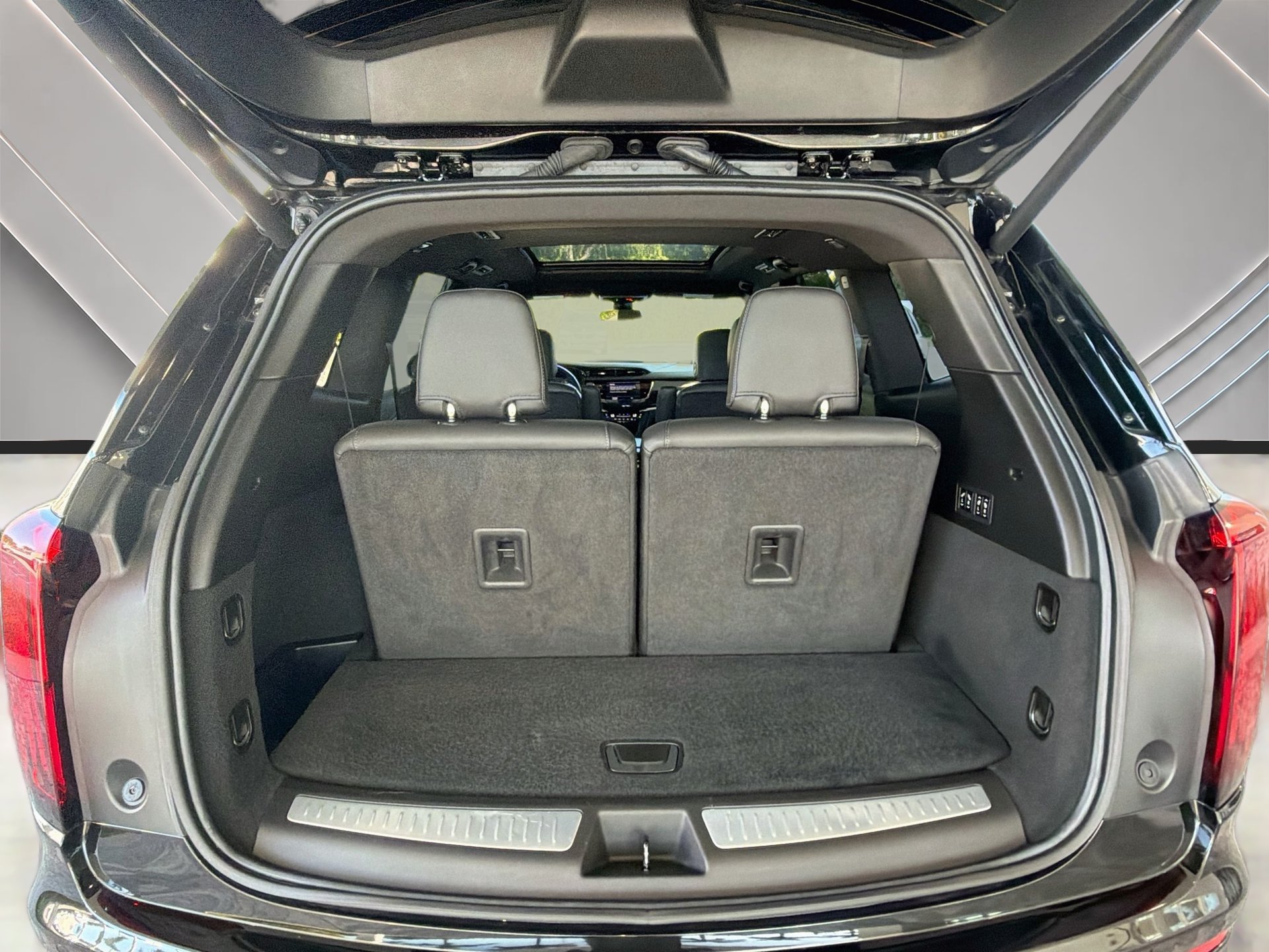Certified 2024 Cadillac XT6 Premium Luxury FWD image 14