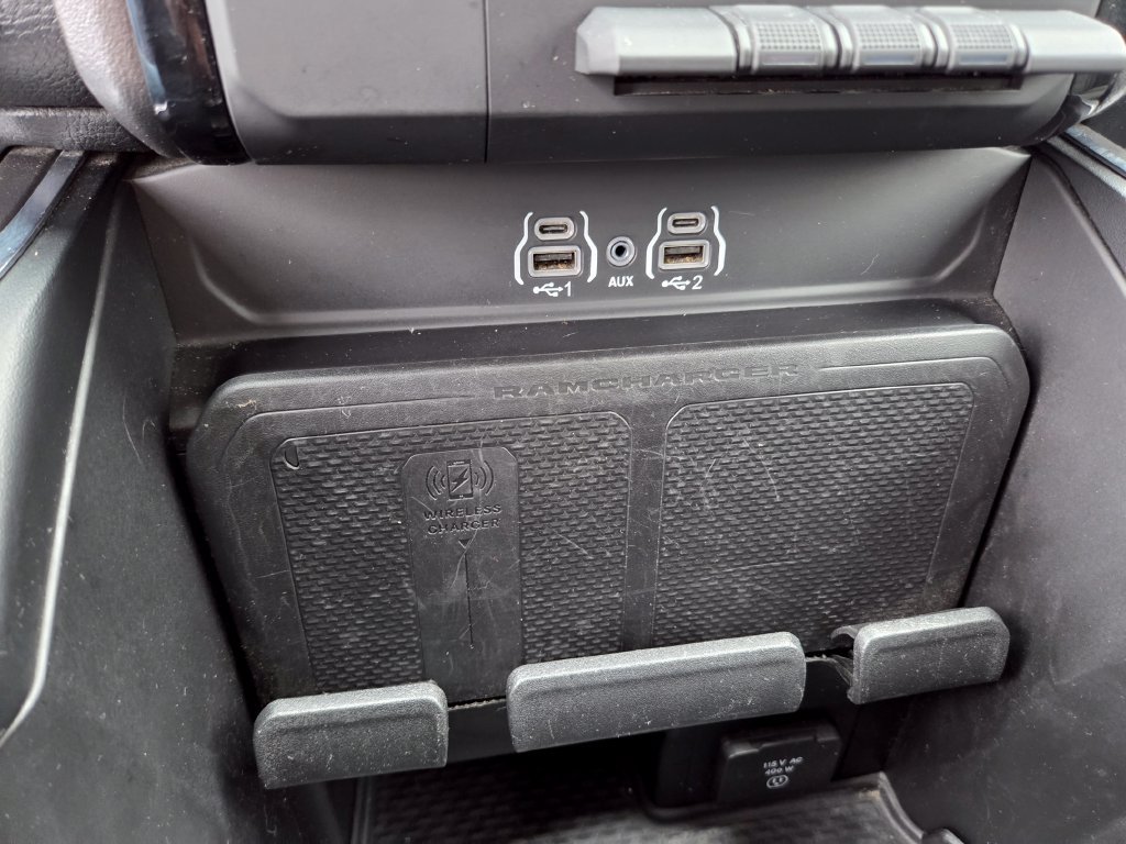 Used 2025 RAM 1500 Big Horn AWD/4WD image 18